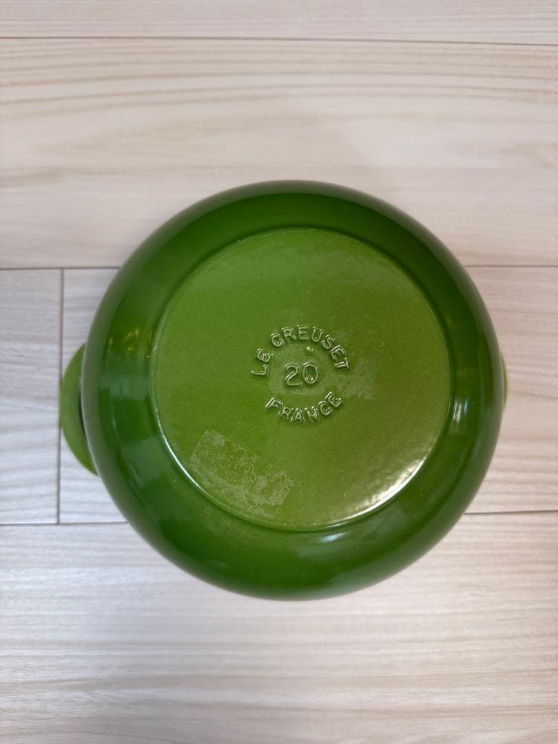 Le Creuset 鋳鉄製 両手鍋 バルチディッシュ 20cmグリーン