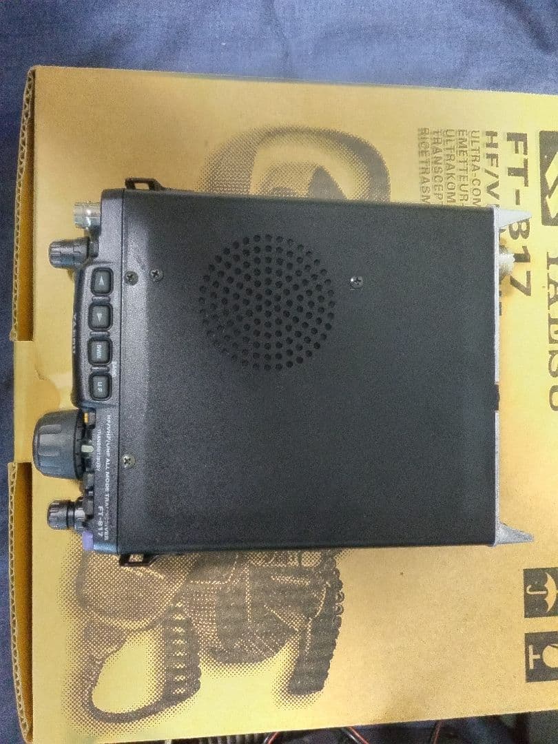 トランシーバー YAESU FT-817