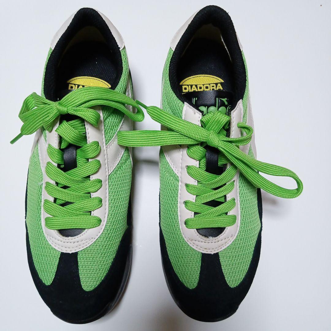 作業靴diadora 安全靴　緑色 スニーカー 安全靴