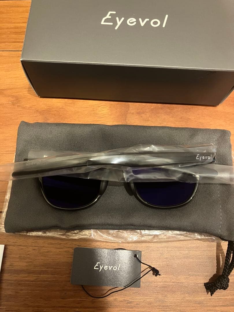 Eyevol MILBURN 48 BK-DG-DK,GRミルバーンアイヴォル