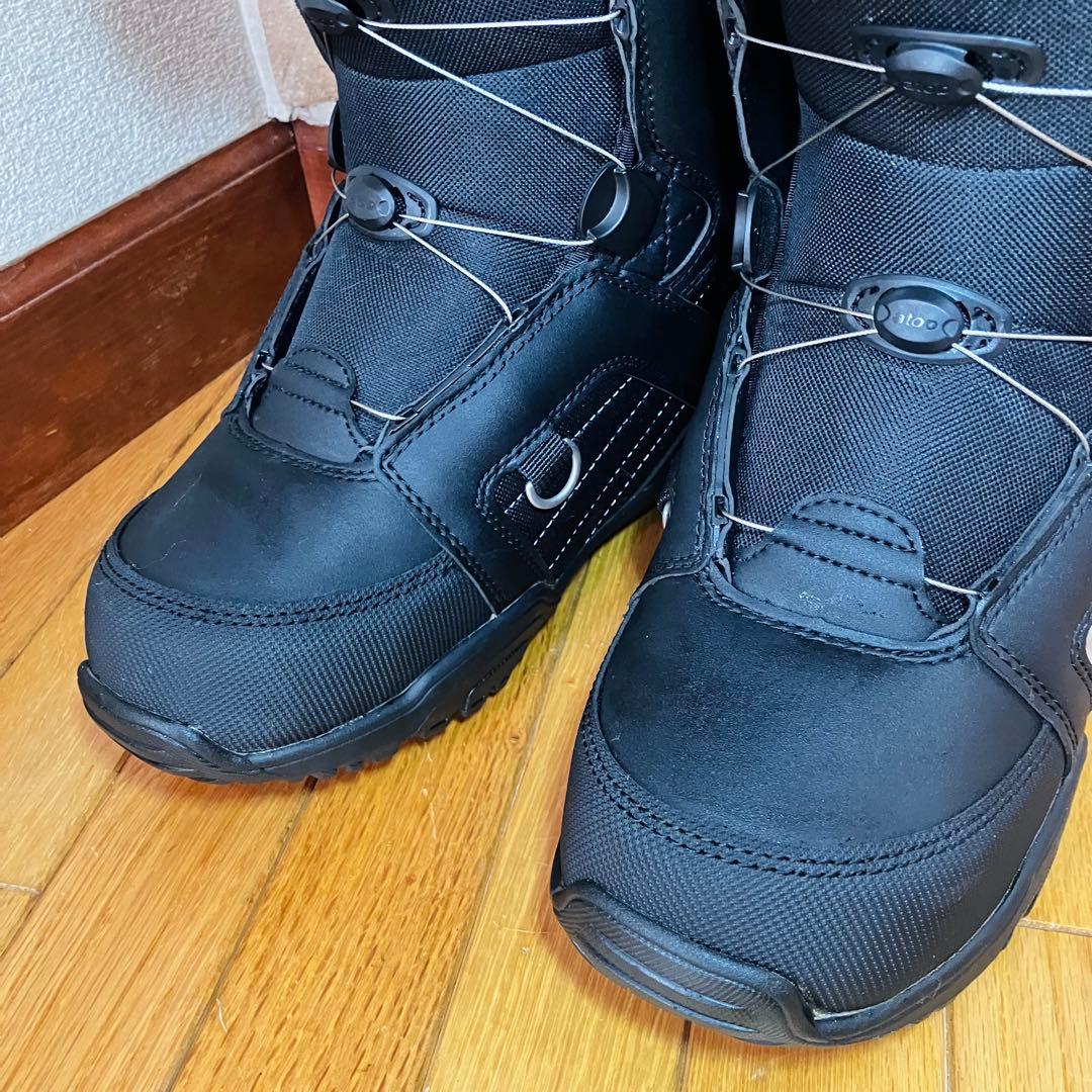 極美‼️半日のみ‼️未使用レベル‼️TRIPLE-C スノーボード ブーツ　23㎝女性