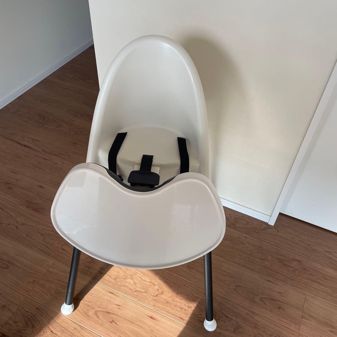 ベビービョルン★ハイチェア★安全ベルトありBabyBjörn ホワイト★ブラック