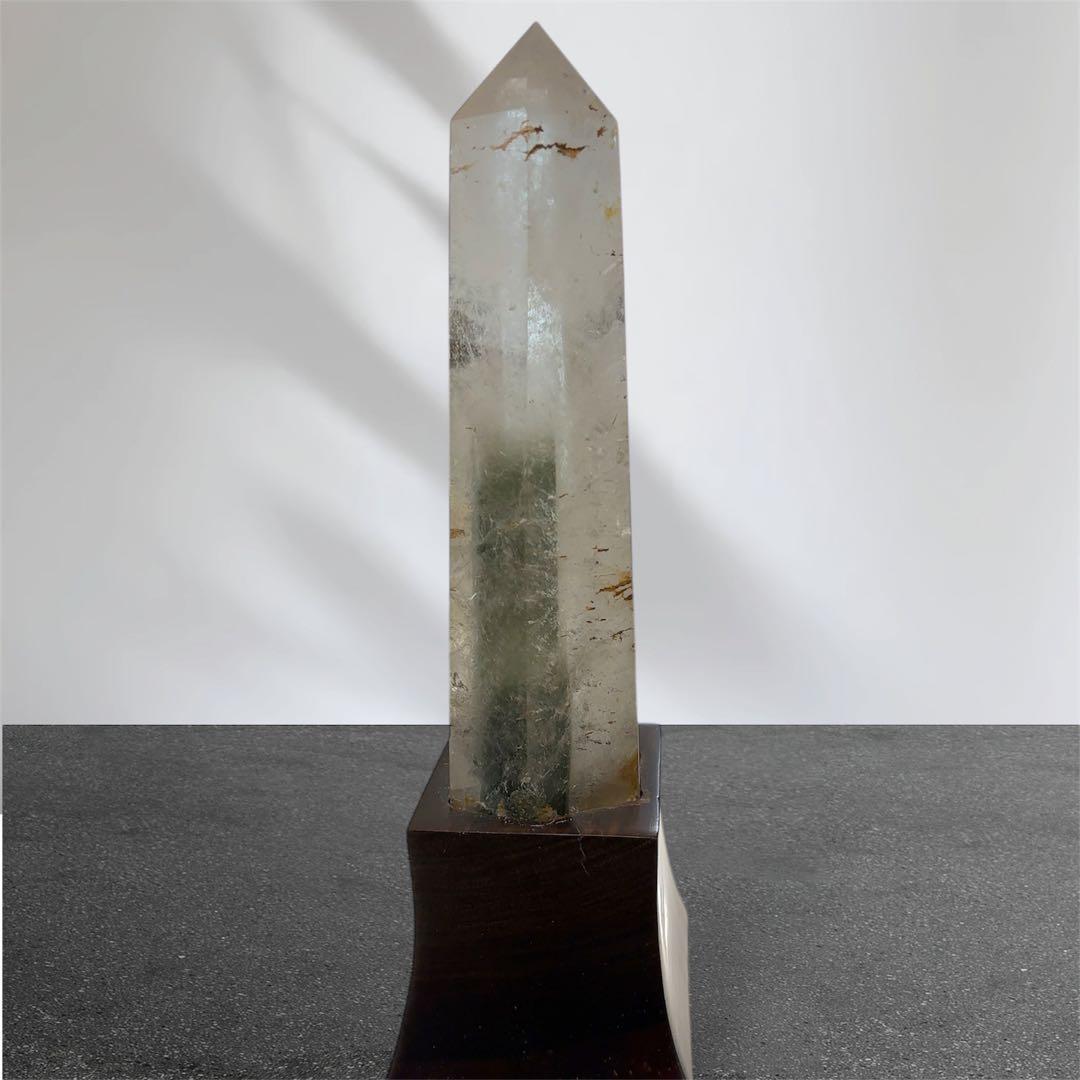 ゆ*ー様 【レア一点物】緑の柱が立つ ガーデン水晶 ポイント原石／天然クォーツ