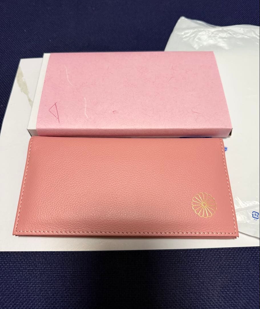 皇居　長財布　限定　宮内庁　本革　菊の御紋　ピンク　財布