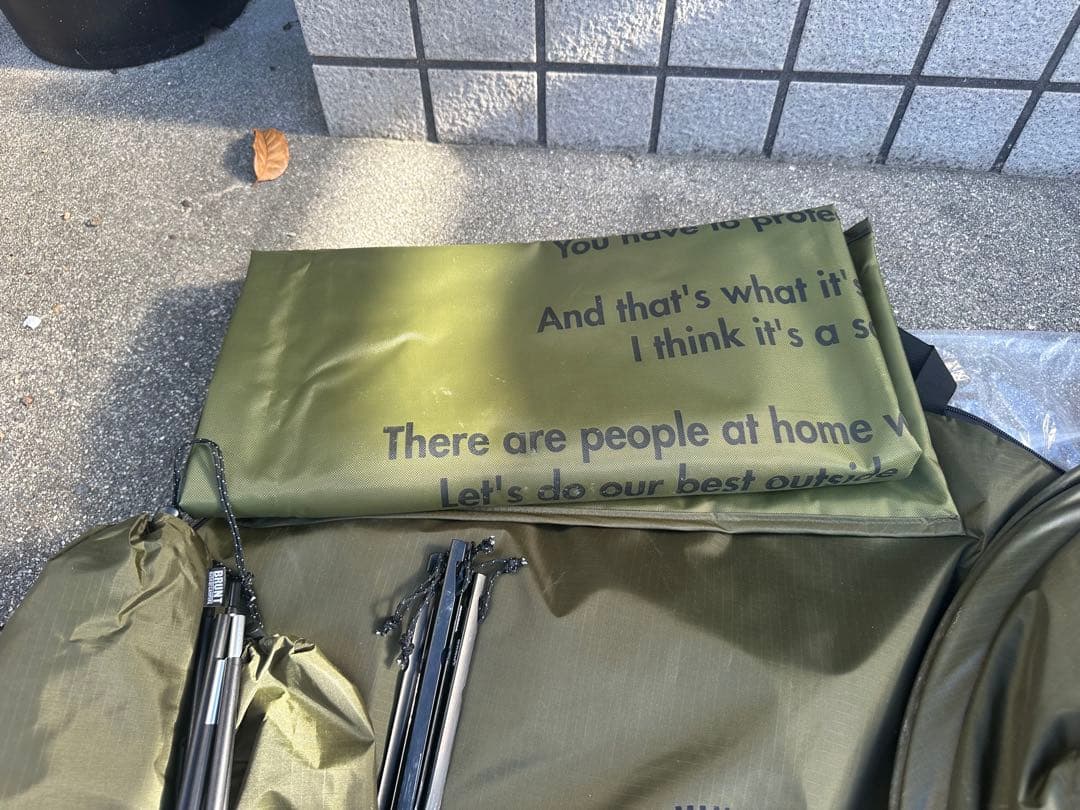 Heaven and Earth ヘブンアンドアース レディガード 色-オリーブ