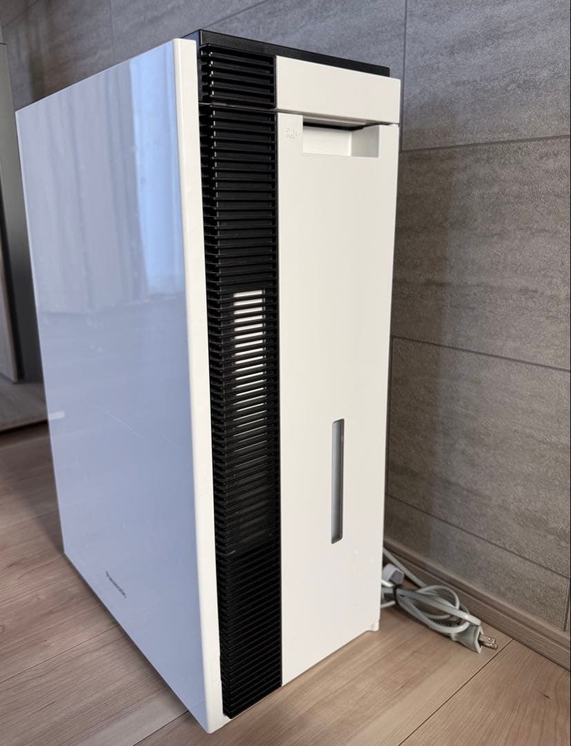 Panasonic 次亜塩素酸 空間除菌脱臭機 品番 F-MV1300