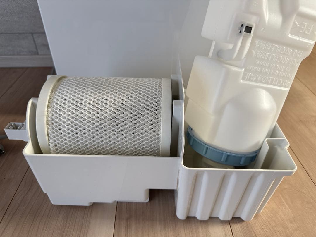 Panasonic 次亜塩素酸 空間除菌脱臭機 品番 F-MV1300