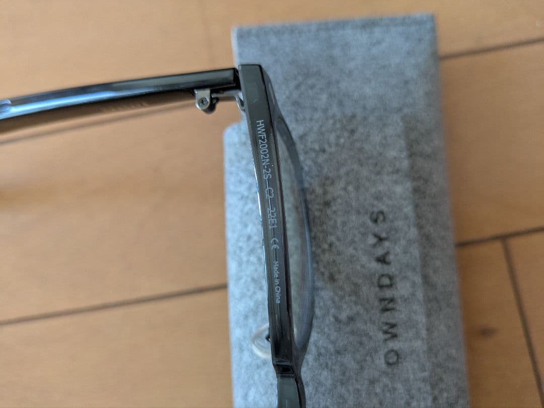 owndays 　メガネ　huawel