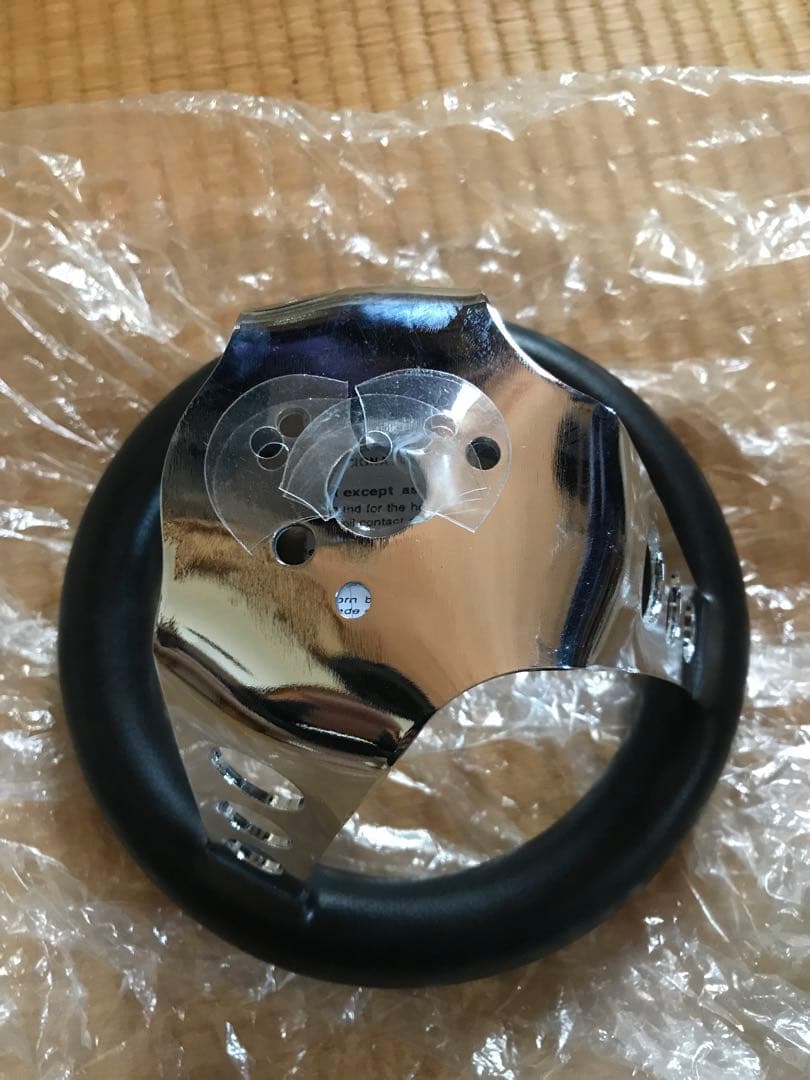 グラント　8インチ　ステアリング　ムーンアイズ