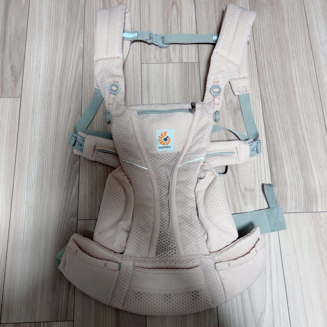 美品★即発送可！エルゴベビー 抱っこひも OMNI Breeze ピンククォーツ