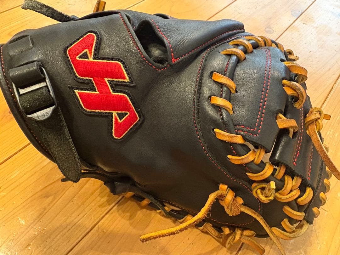 ハタケヤマ　キャッチャーミット　少年　美品