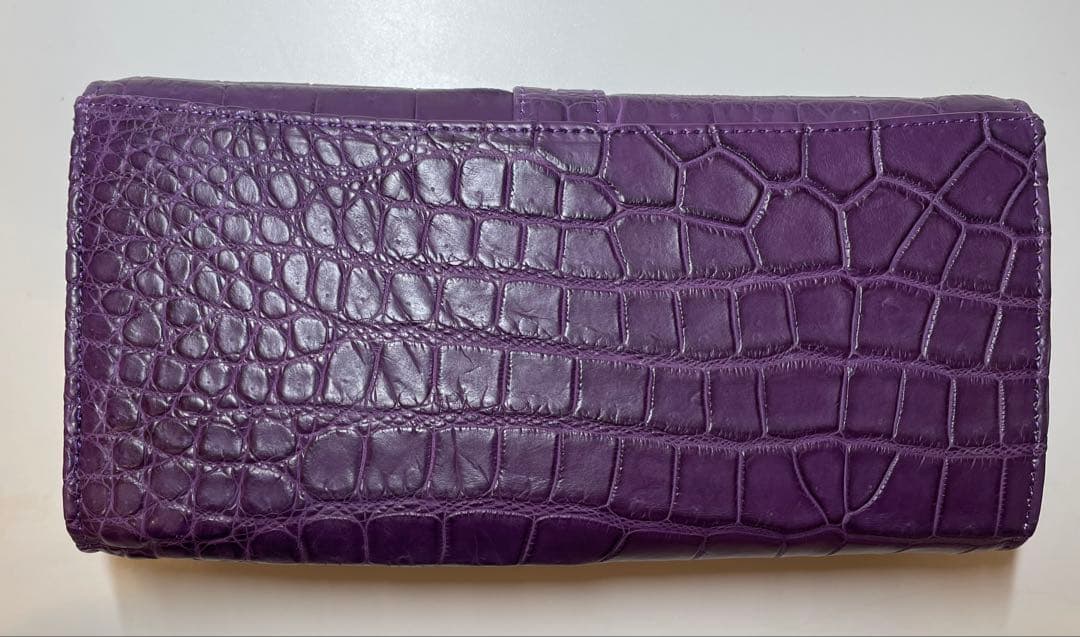 【未使用】CROIX  クロコダイルレザー 長財布 パープル