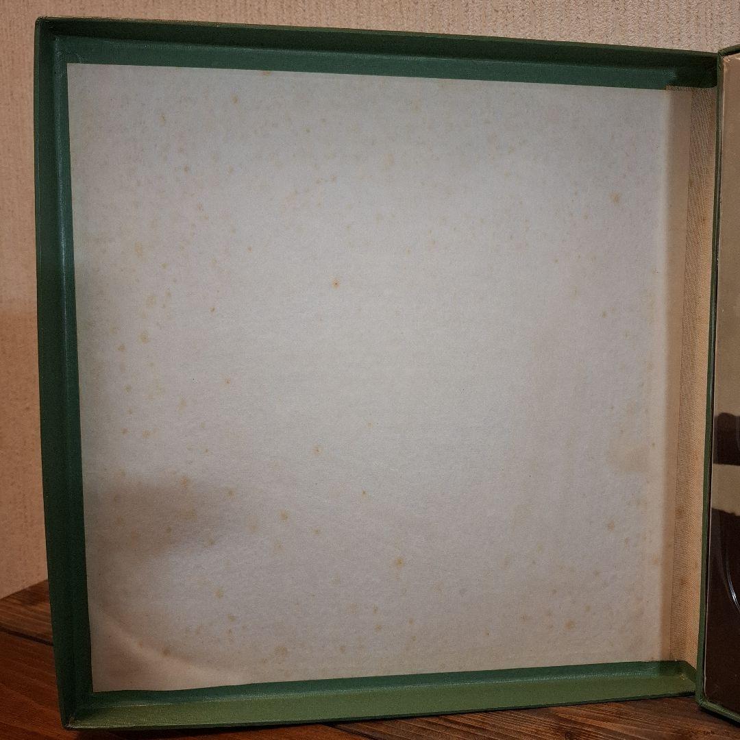 昭和レトロ　思い出の戦時歌謡集　レコード3枚入り