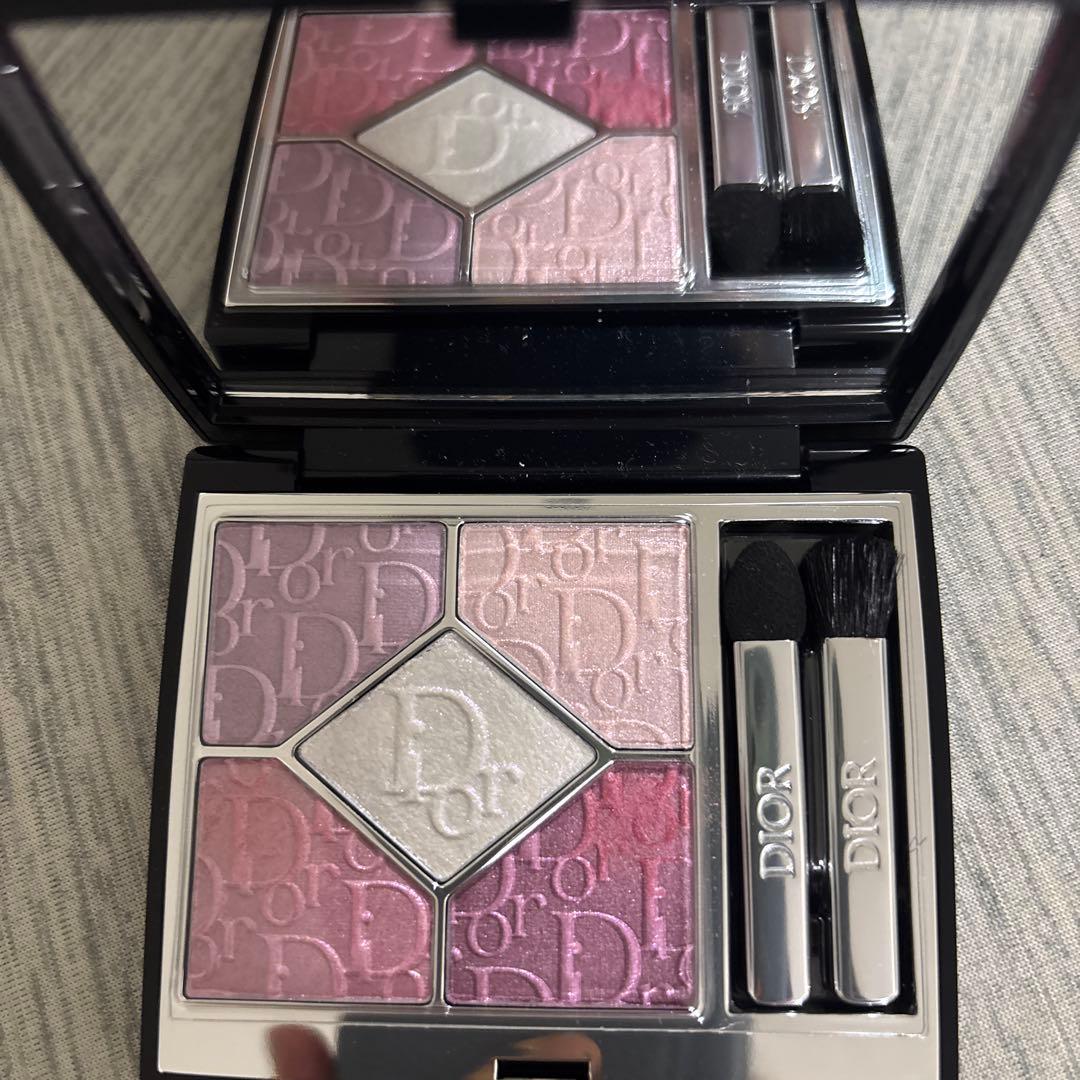 Dior アイシャドウ　865ピンクロリポップ