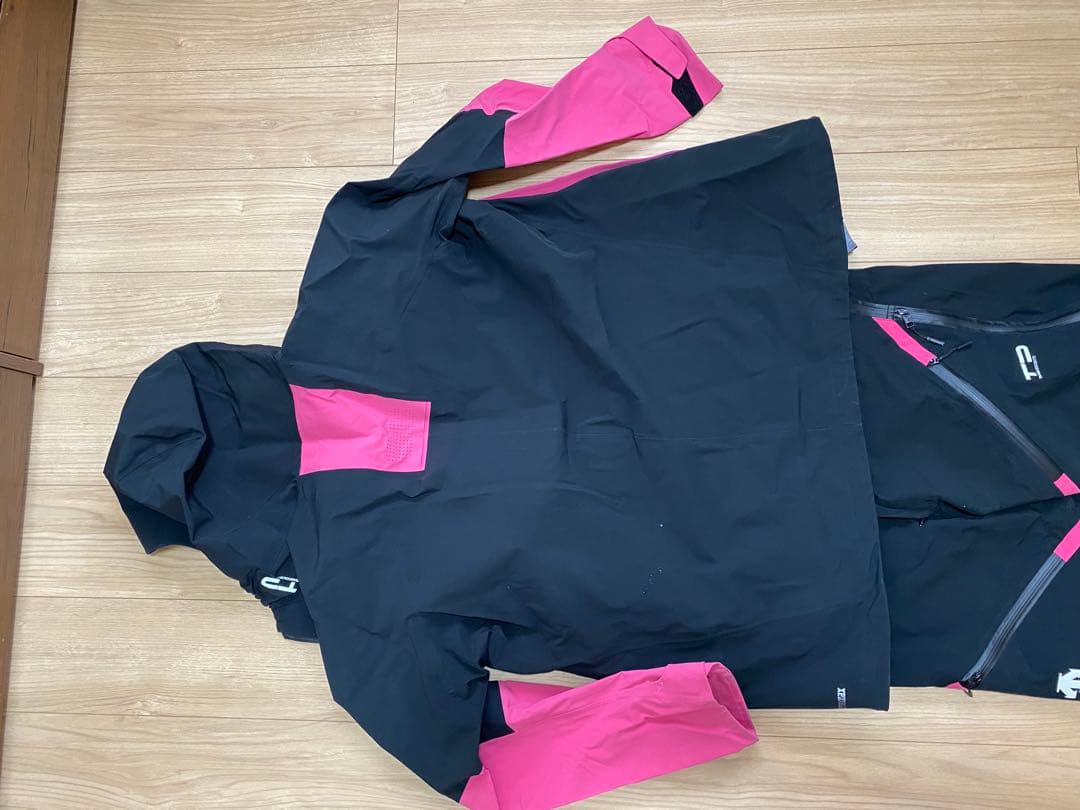 ★送料無料★お値下げ中♪非売品　選手用　デサントメイト　スキーウエア 上下セット