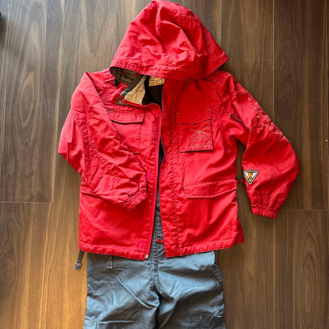 子ども用スキーウェア、ブーツセット （ジャケット・オーバーオール・靴）