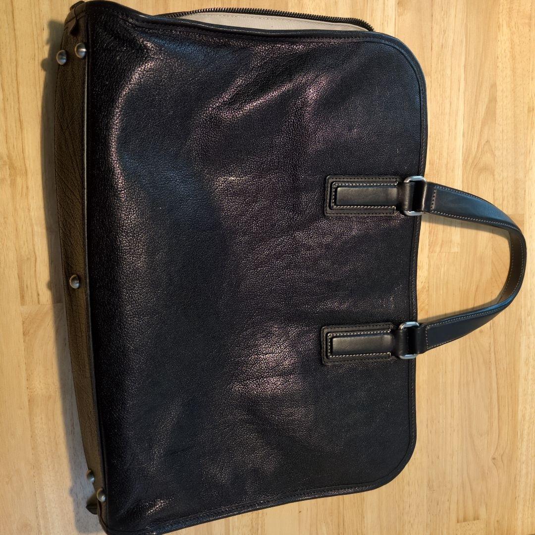 土屋鞄　アルマス　バッファローブリーフ　ARMAS