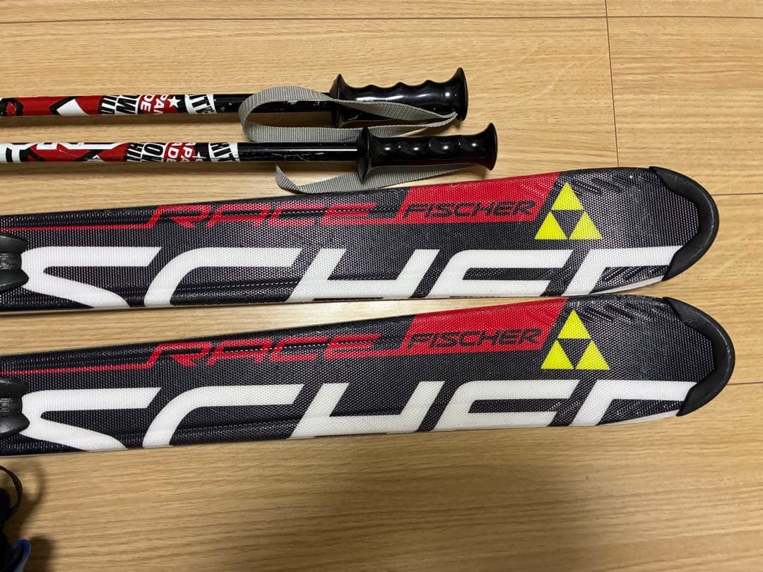 FISCHER NORDICA ジュニアスキー4点セット 男の子 キッズ 小学生