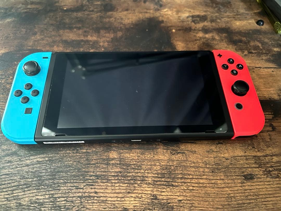 Nintendo Switch 本体 赤/青 ケース付き
