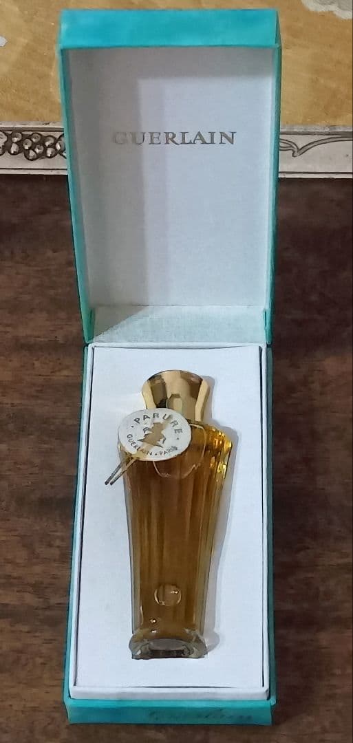 ゲラン香水パリュール　ビンテージ