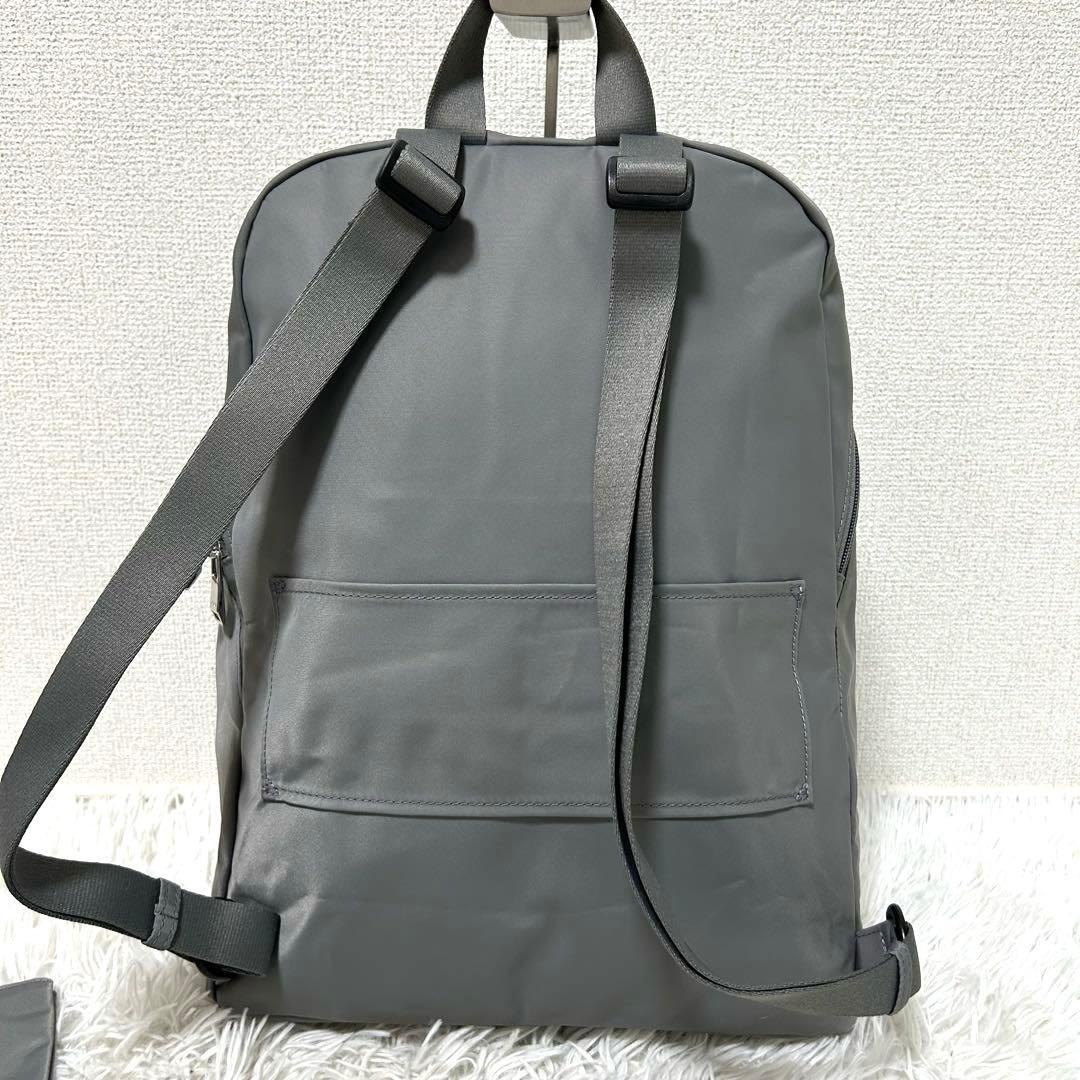 【未使用級✨大容量/ポーチ付き】トゥミ　リュック　ナイロン　シルバーグレー　通勤