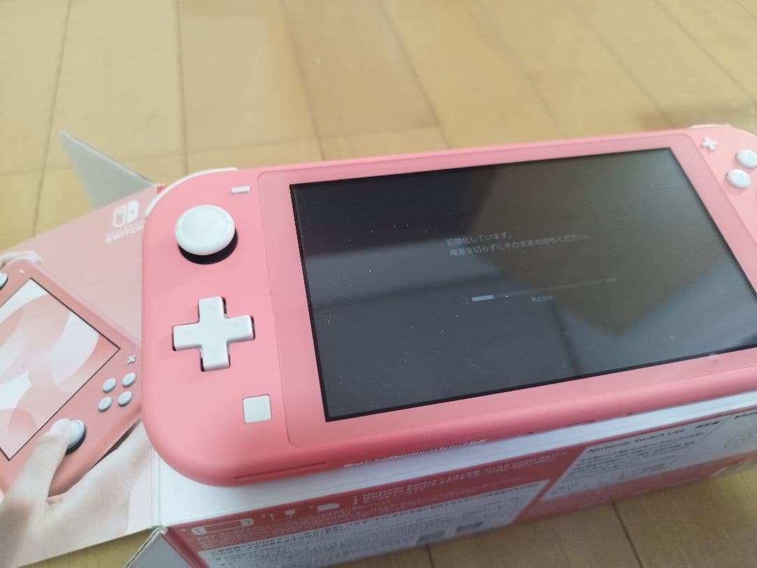美品【512ギガSDカード付】Nintendo Switch Lite 本体