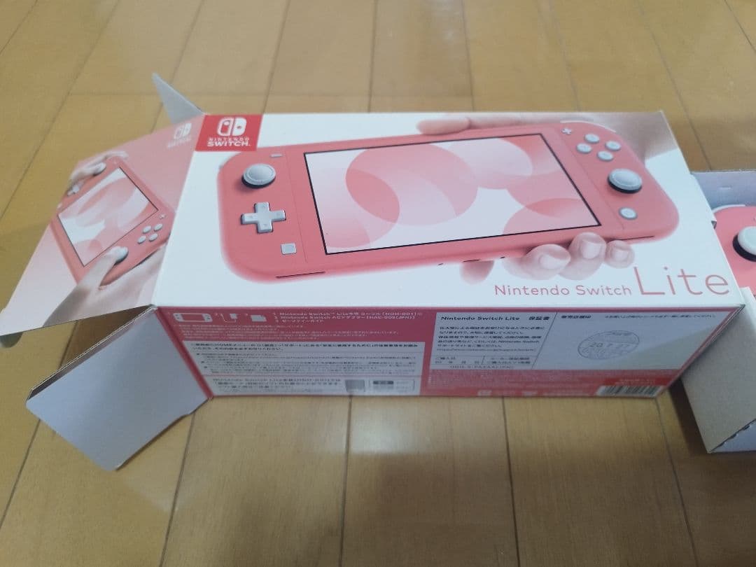 美品【512ギガSDカード付】Nintendo Switch Lite 本体