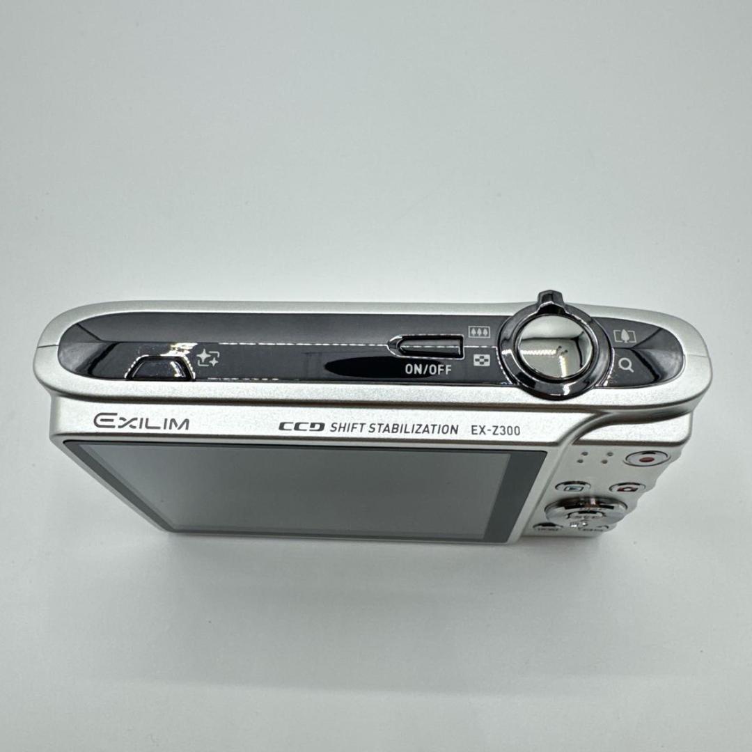 CASIO EXILIM EX-Z300 シルバー コンパクトデジタルカメラ