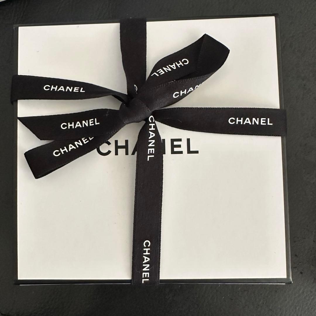 CHANELチャンスハンドクリーム　3本セットショッパーと箱付き