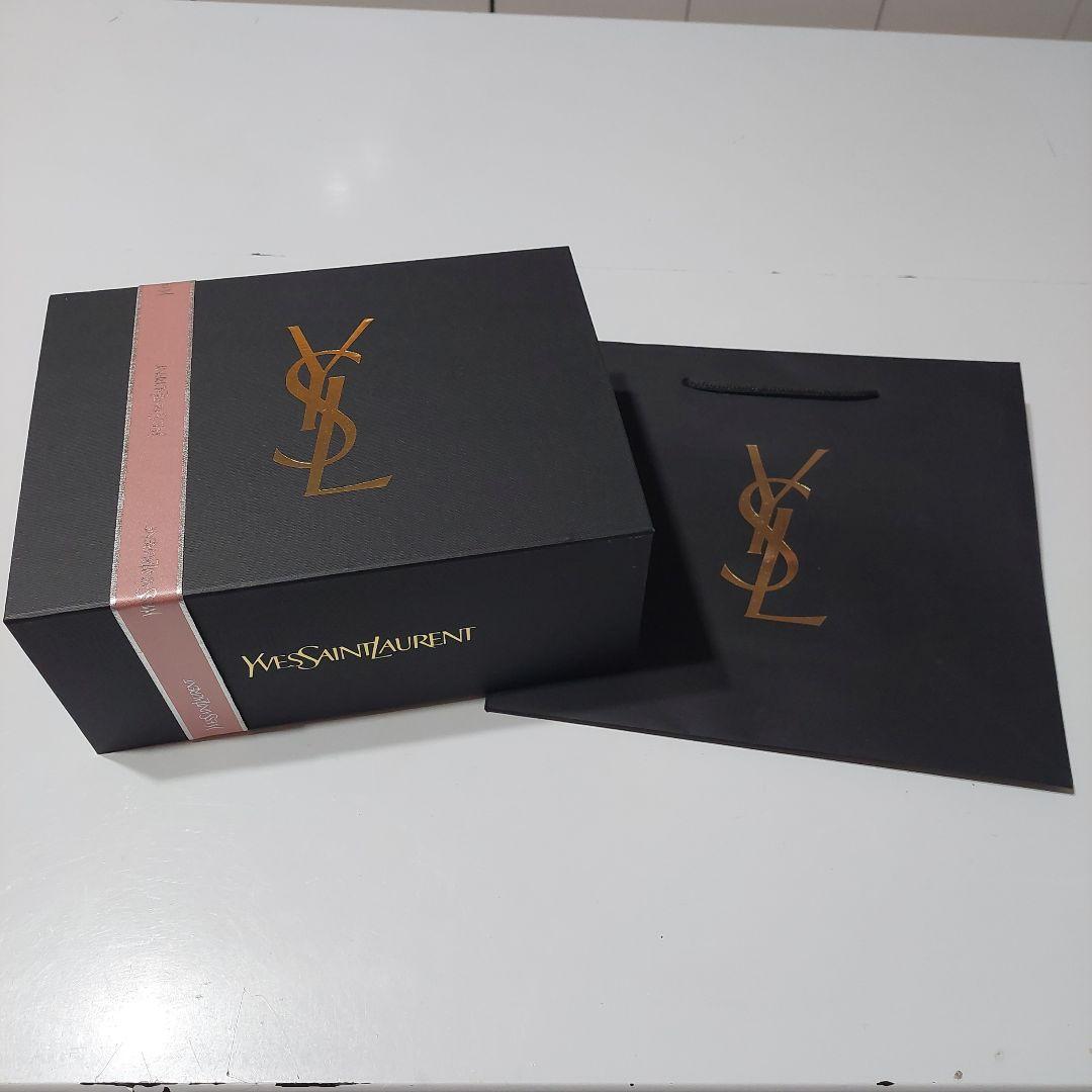 イヴサンローラン YSLオリジナル ブラシホルダー　ギフトBOX紙袋付き