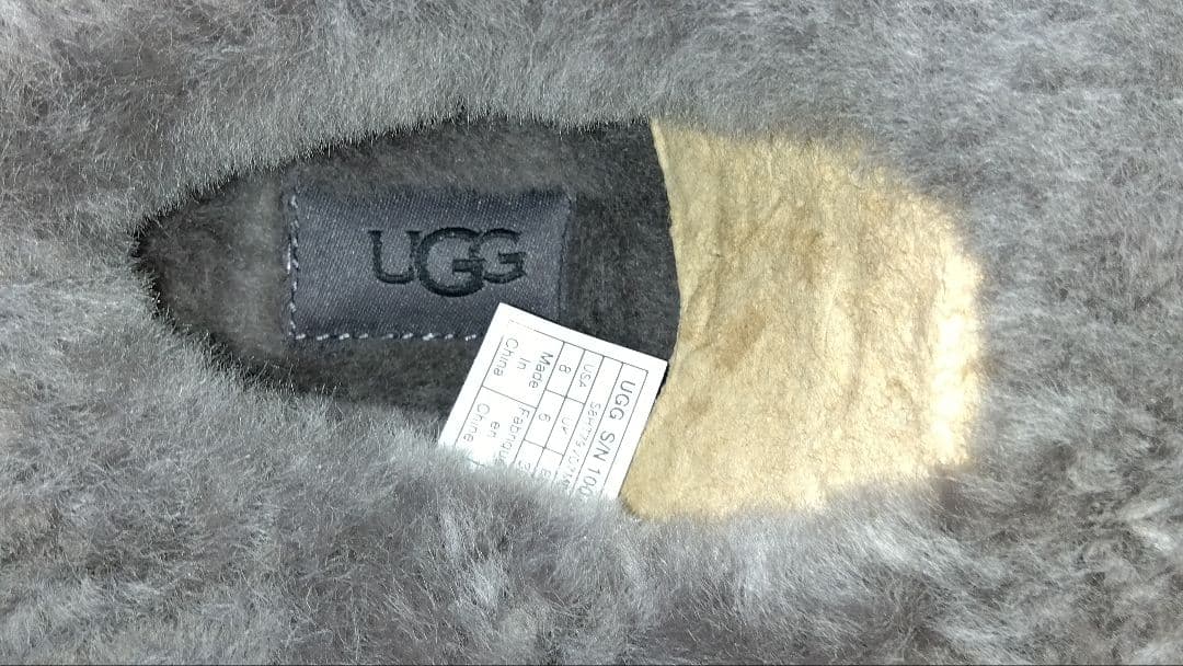 UGG WRIN ムートンブーツ