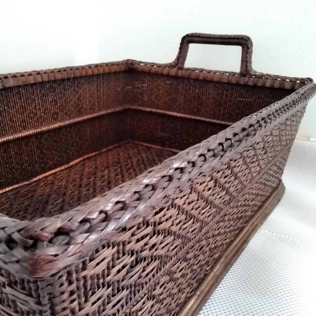 年代不明！両取手付き竹かご！籐籠 竹籠 竹細工 竹編みカゴ 小物入れ！経年美品！