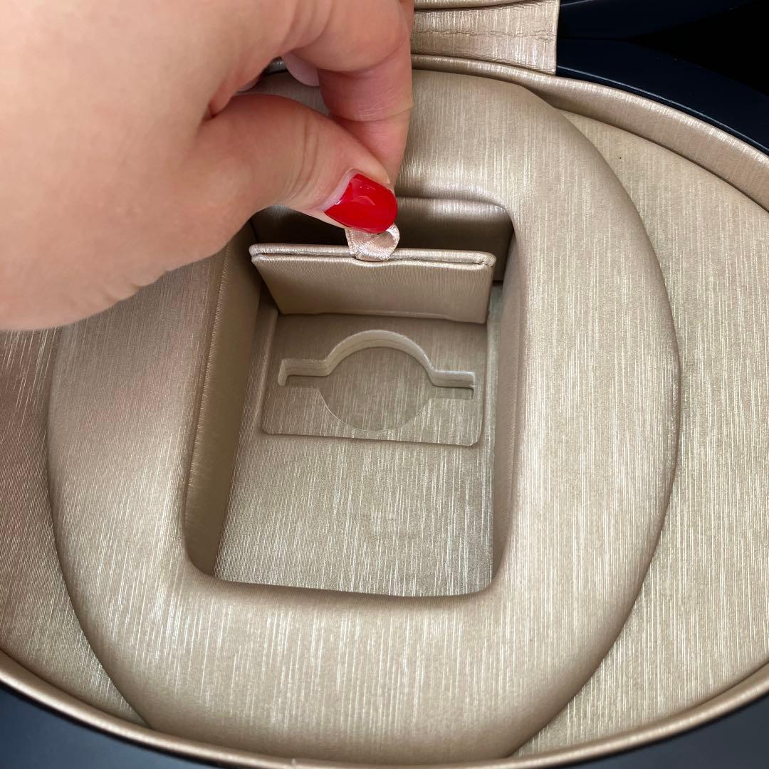 ハリーウィンストン 箱とケースのみ