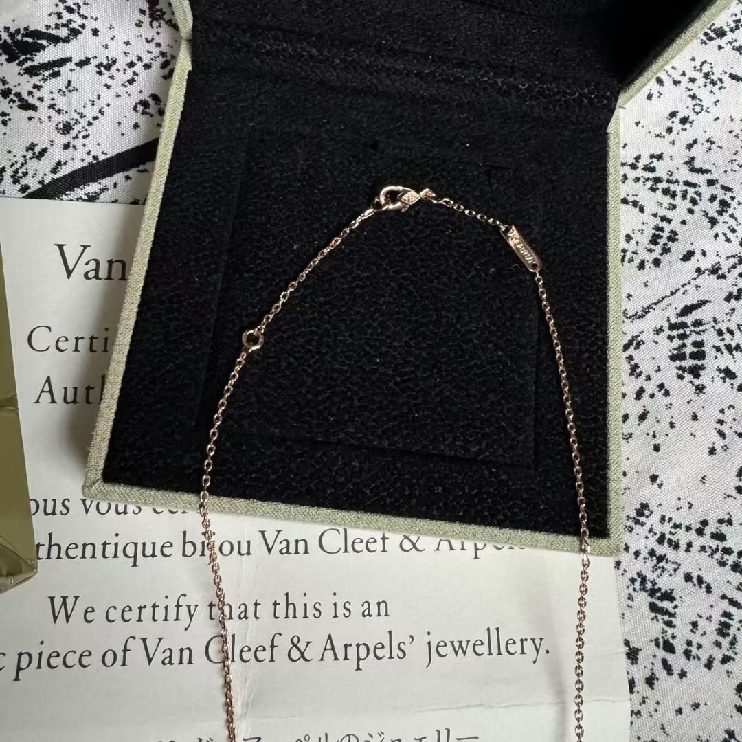 Van Cleef & Arpels 四つ葉のクローバーネックレス@3