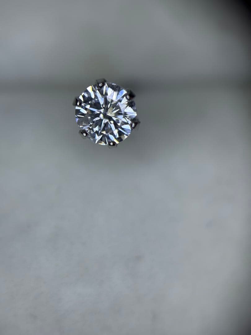 pt900 一粒ダイヤモンド0.1ct ピアス