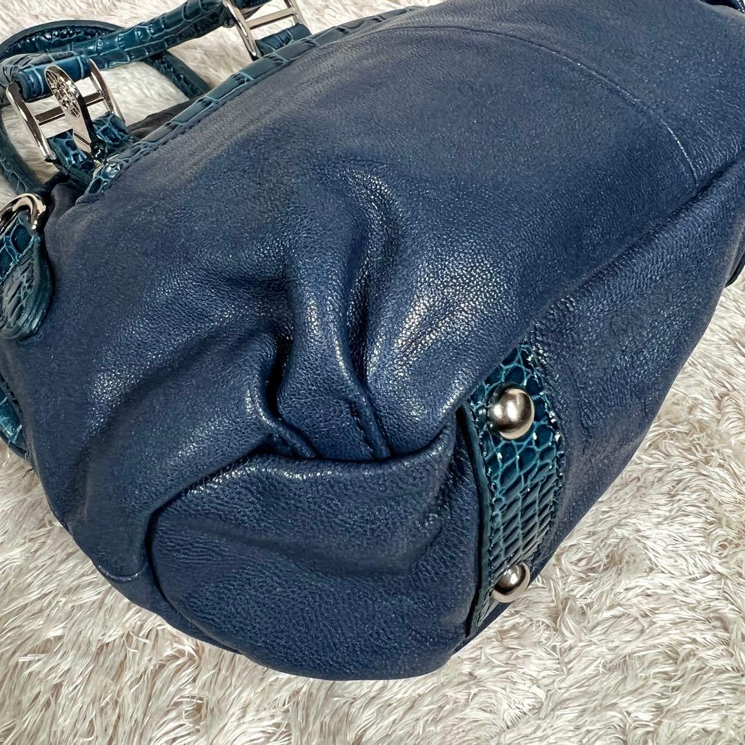 muta ムータ　No.8 ハンドバッグ　スパンコール　ネイビー　レザー　水玉