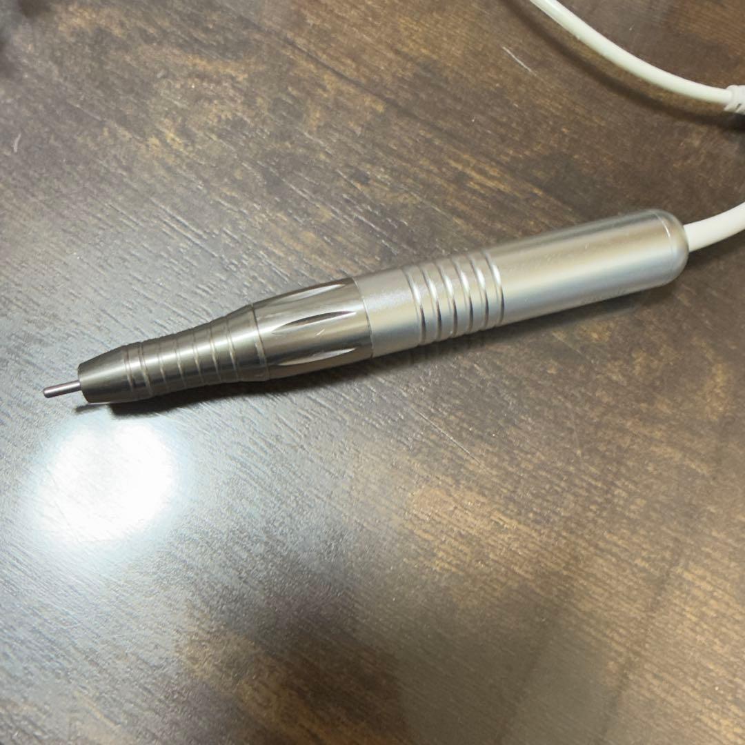 ネイルマシン　ケビン