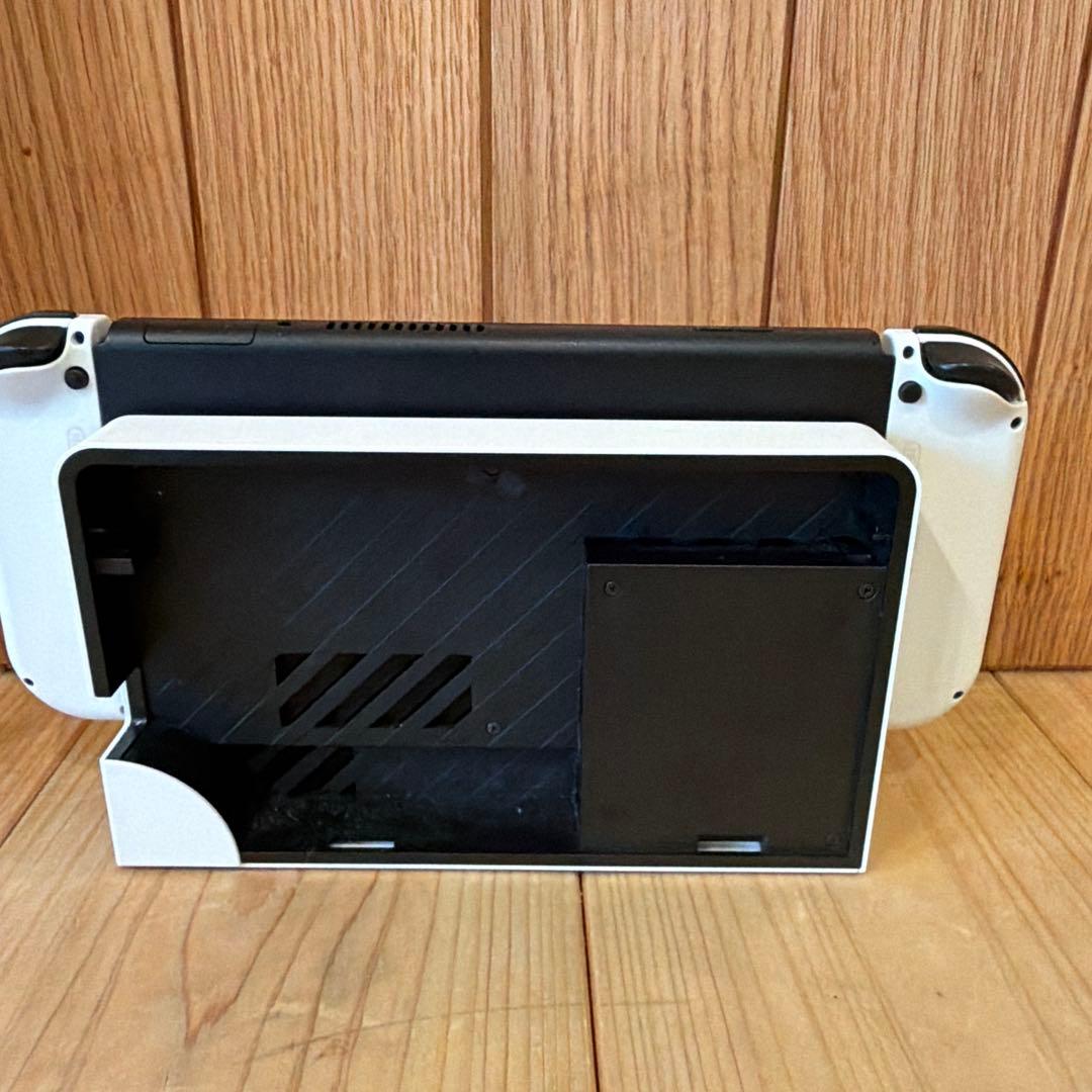 Nintendo Switch OLEDモデル ホワイト