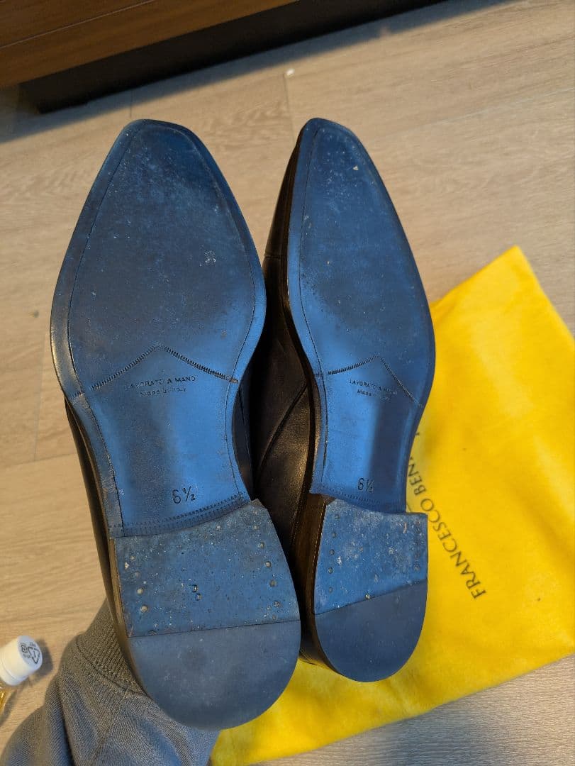 Francesco Benigno ブラックドレスシューズ