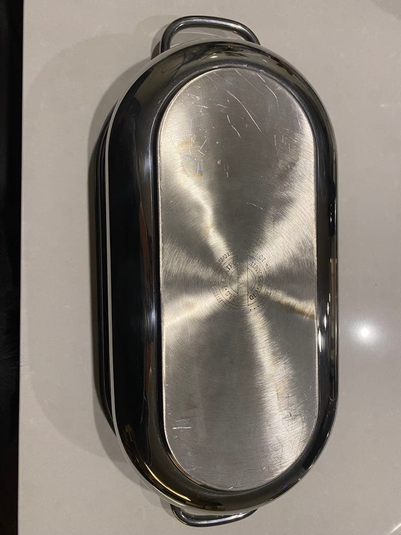 スイス製ステンレススチール 蒸し器 (茶碗蒸し８個一気に調理可！)