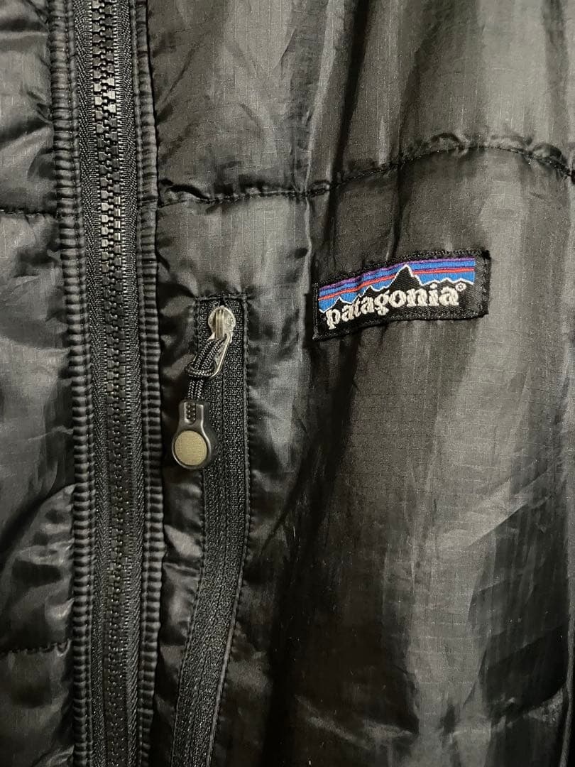 Patagonia ブラック ナイロンジャケット ダスパーカー