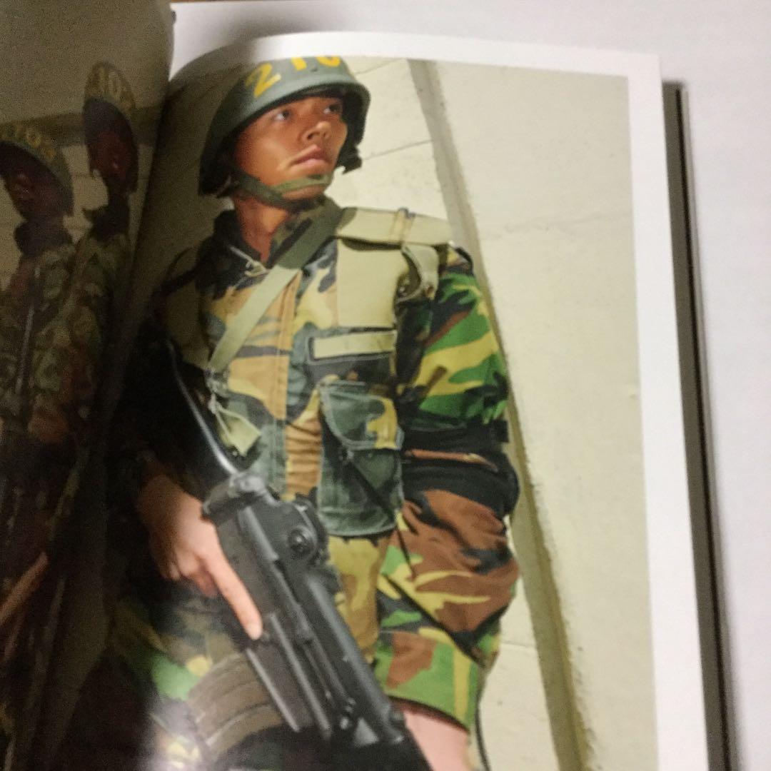 『ヒョンビン、限界に挑む。 海兵隊入隊ドキュメンタリーBOOK』検索=愛の不時着