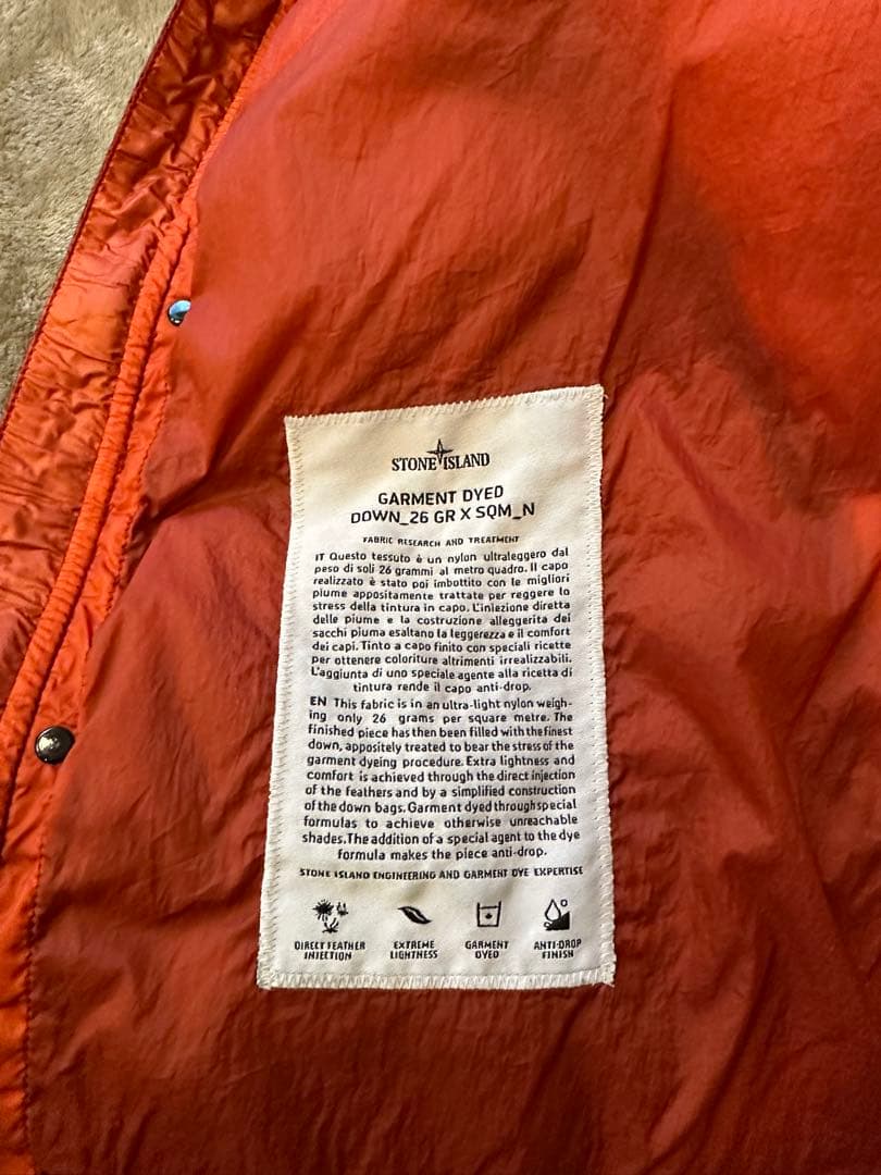 Stone  オレンジ ダウンベスト