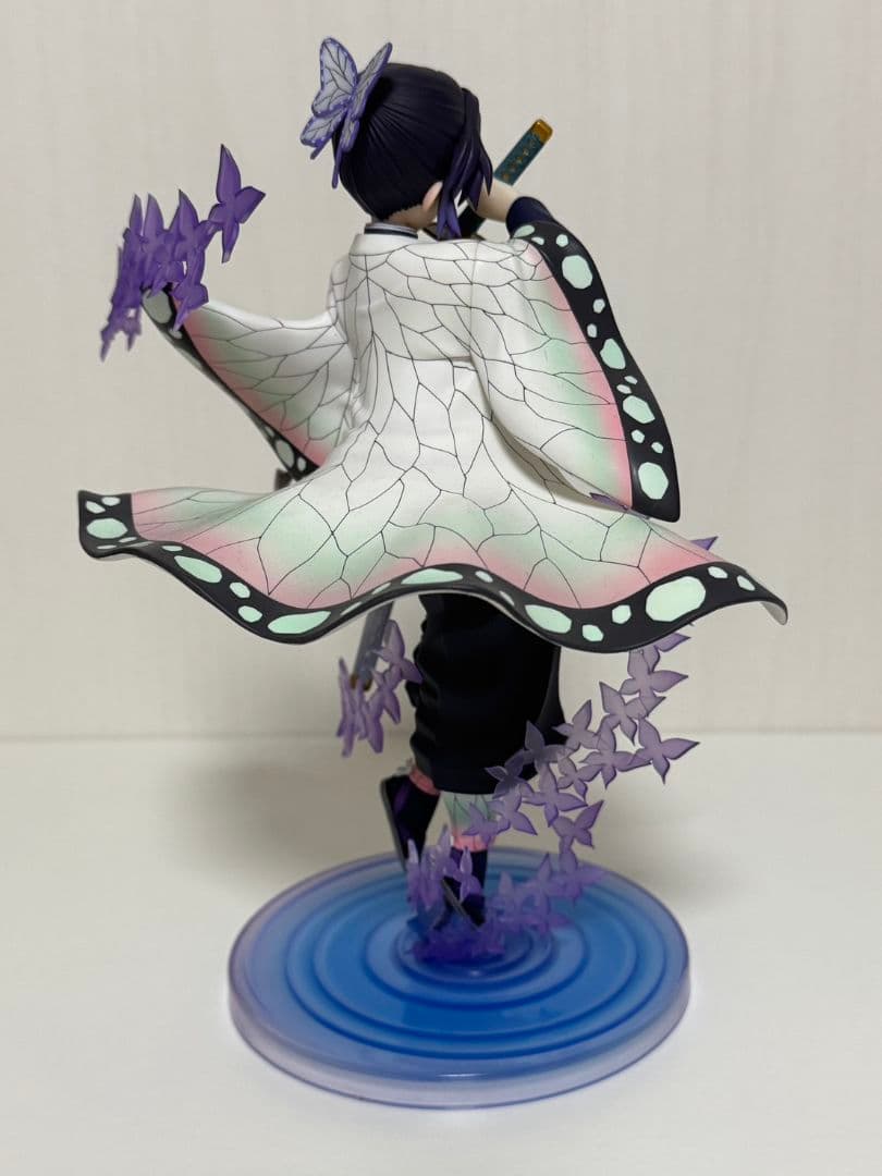 鬼滅の刃 胡蝶しのぶ 1/8フィギュア ALTER アルター