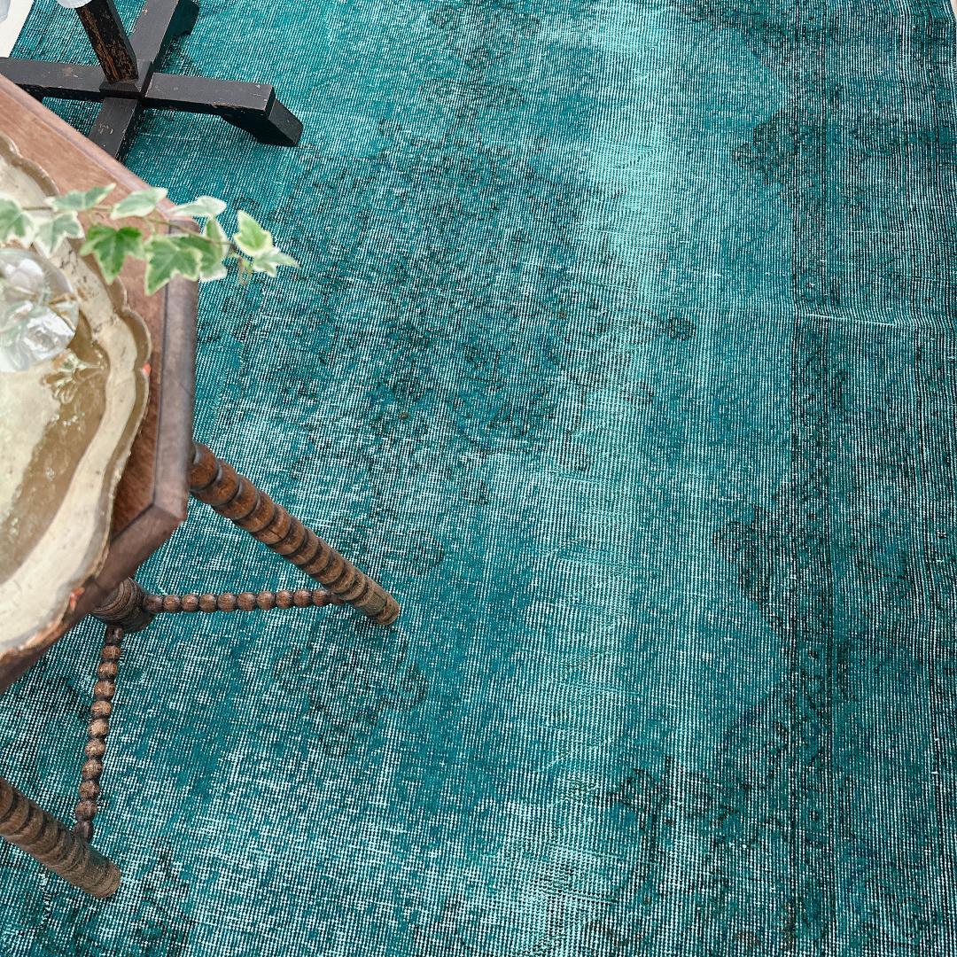 トルコヴィンテージラグ A82 大判 ダークターコイズブルー オーバーダイラグ
