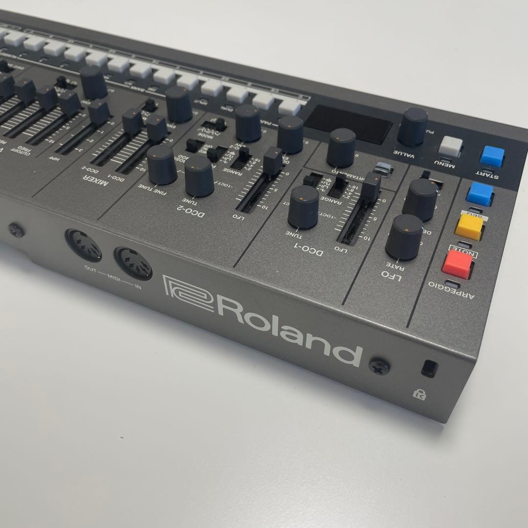 Roland JX-08 シンセサイザー　箱付き