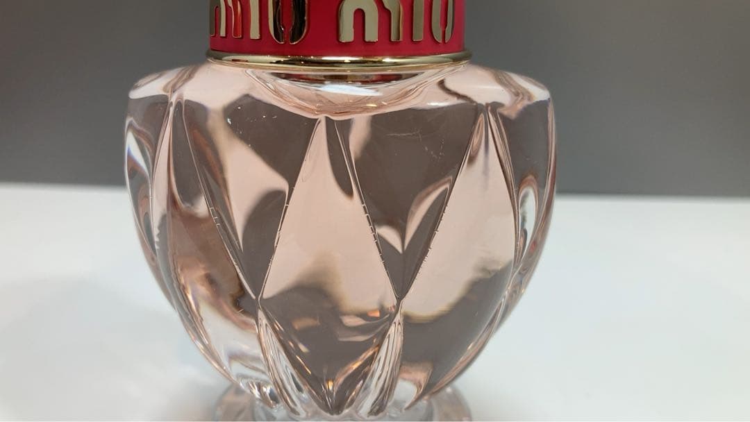 miumiu Twist オードパルファム　50ml ①