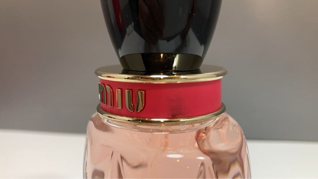 miumiu Twist オードパルファム　50ml ①