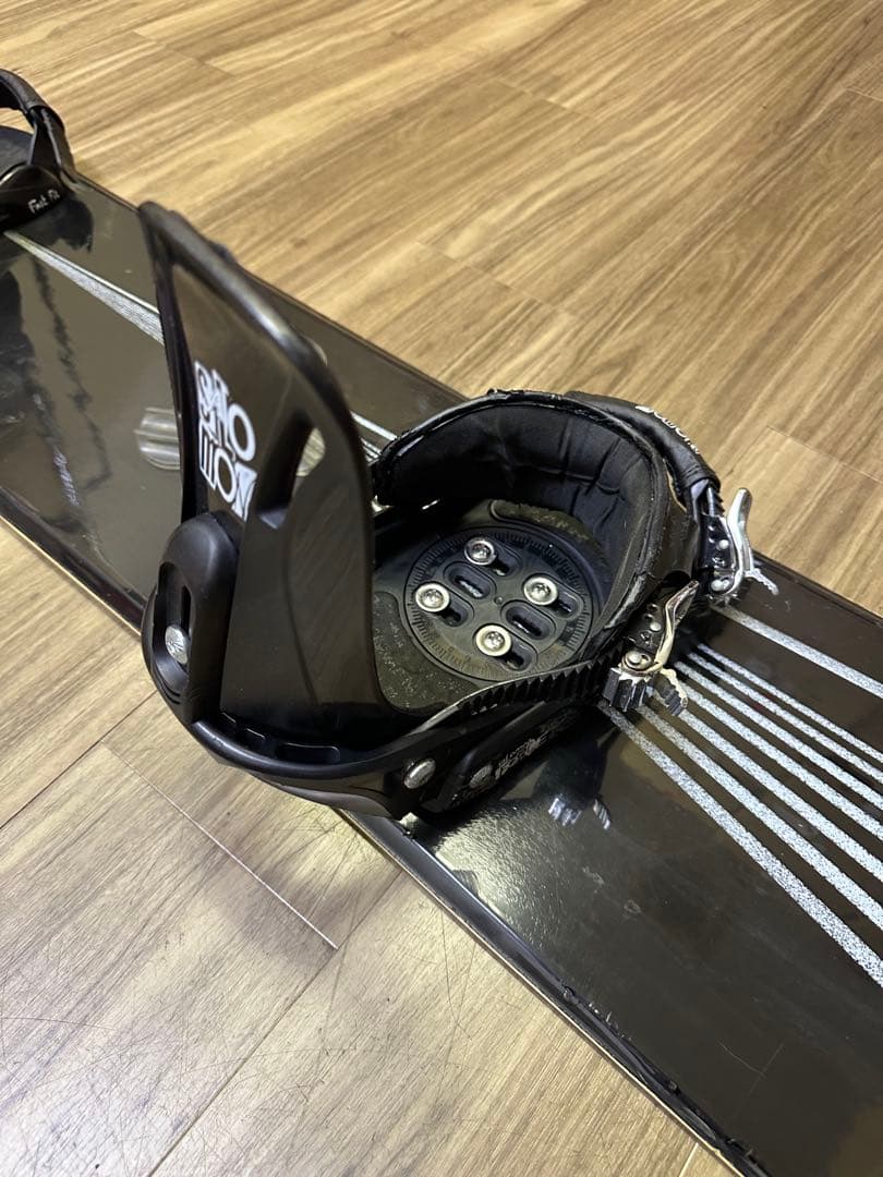 スノーボード ATLANTIS151cm ビンディングSALOMON S/M