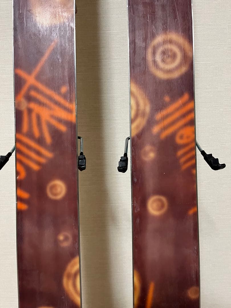 スキー板　moment UNDER WORLD 181cm